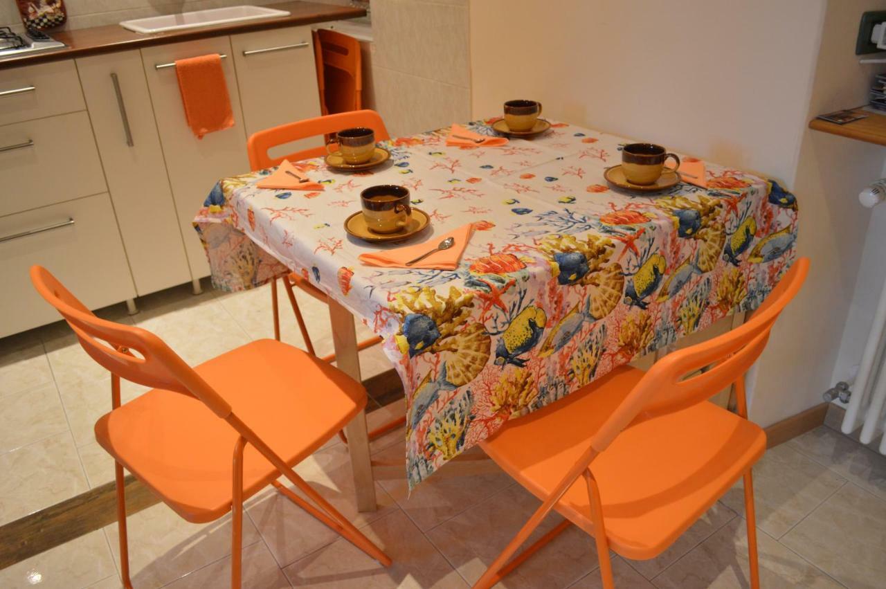 Casa Vacanze All'Angolo Триест Екстериор снимка