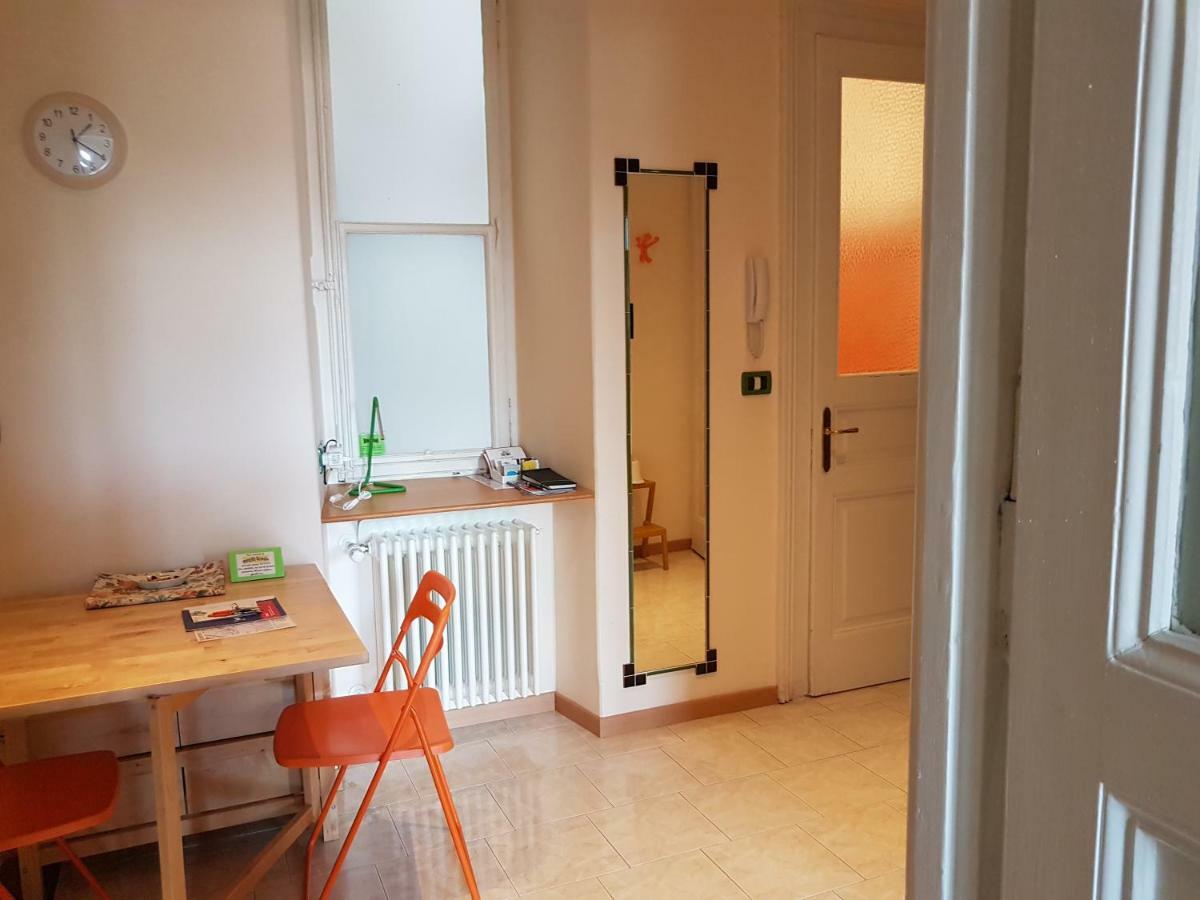 Casa Vacanze All'Angolo Триест Екстериор снимка